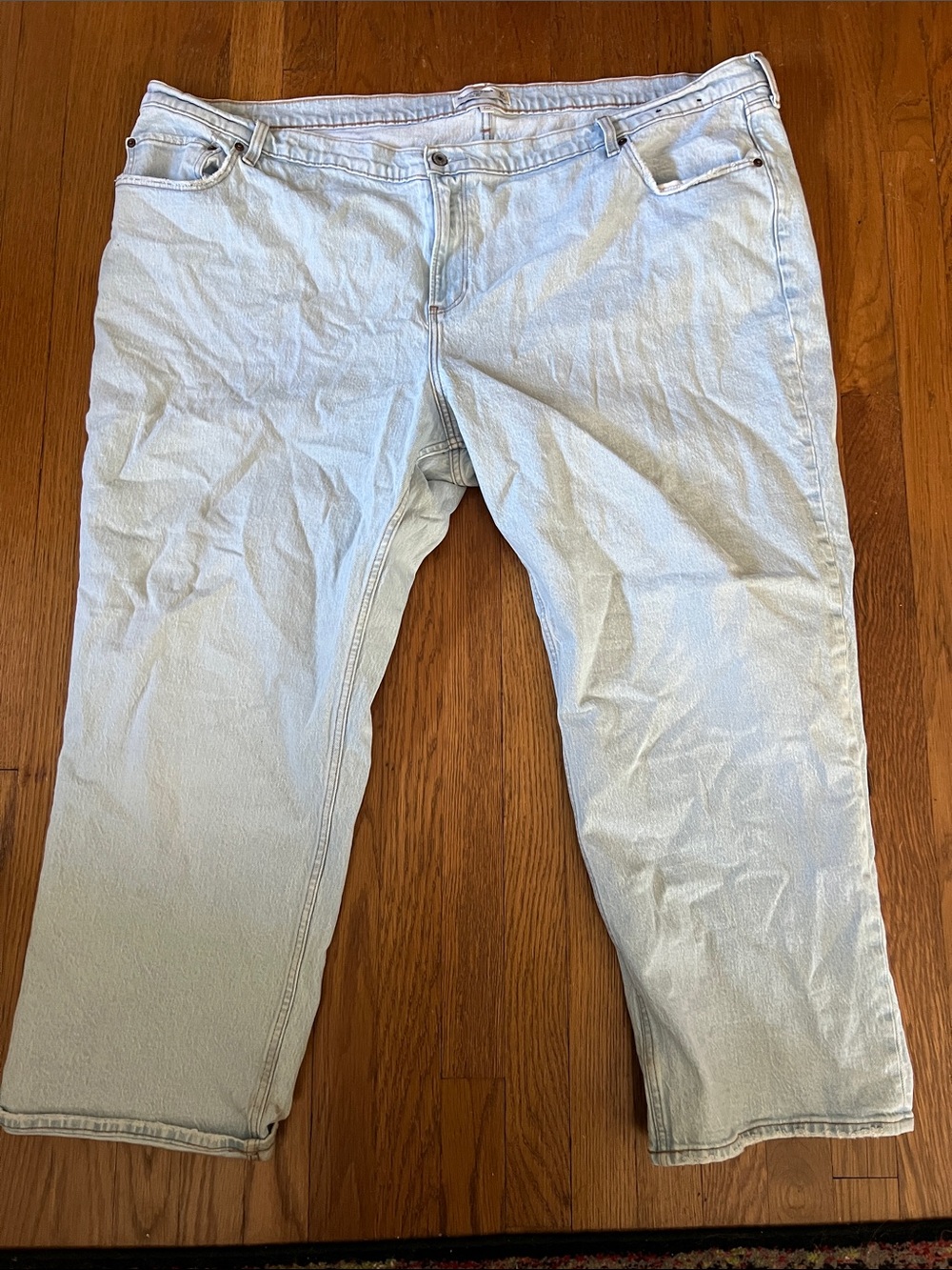 Abercrombie & Fitch Light Wash Boyfriend Jeans